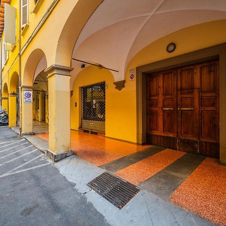 Sui Tetti Di Bologna Centro, Casa Dei Colori Apartment Exterior photo
